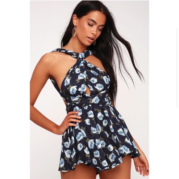 Lulu's Elated Energy Navy Blue Floral PrintConvertible Romper Size Small - Picture 3 of 13